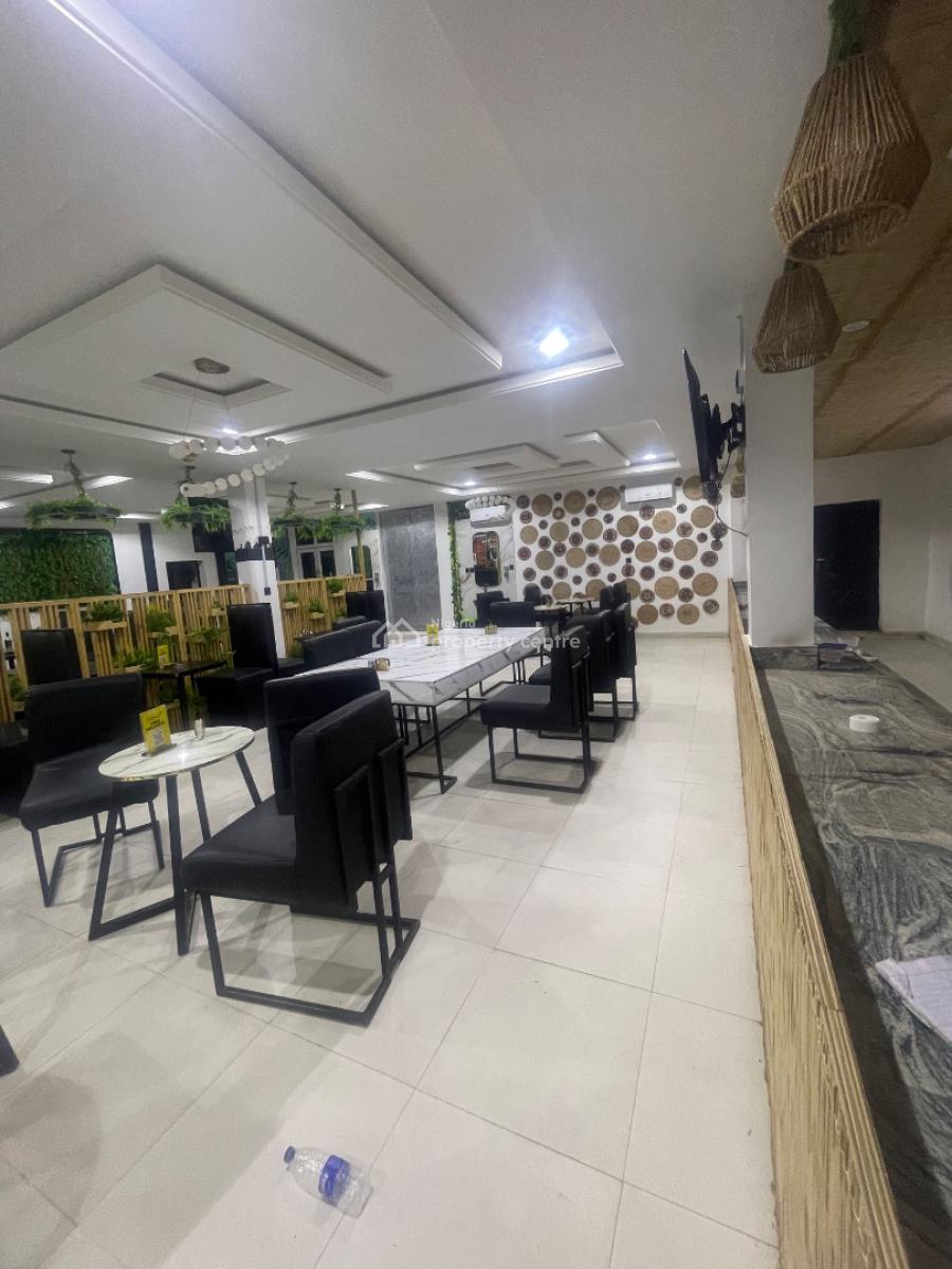 Strategic Restaurant / Office Space, Gwarinpa, Abuja, Commercial Property for Rent