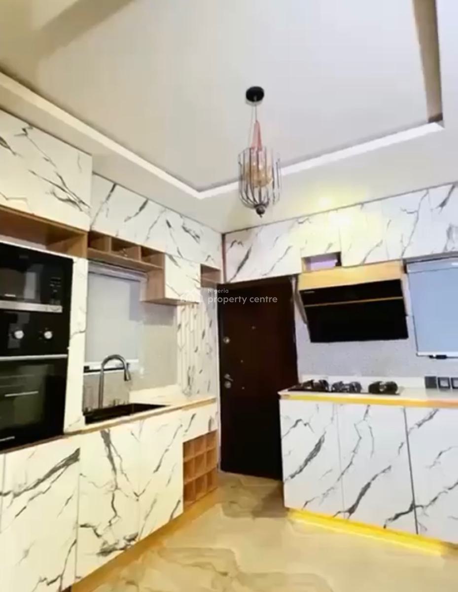 2 Bedroom Apartment, Okpanam Road, Asaba, Delta, Flat / Apartment Short Let