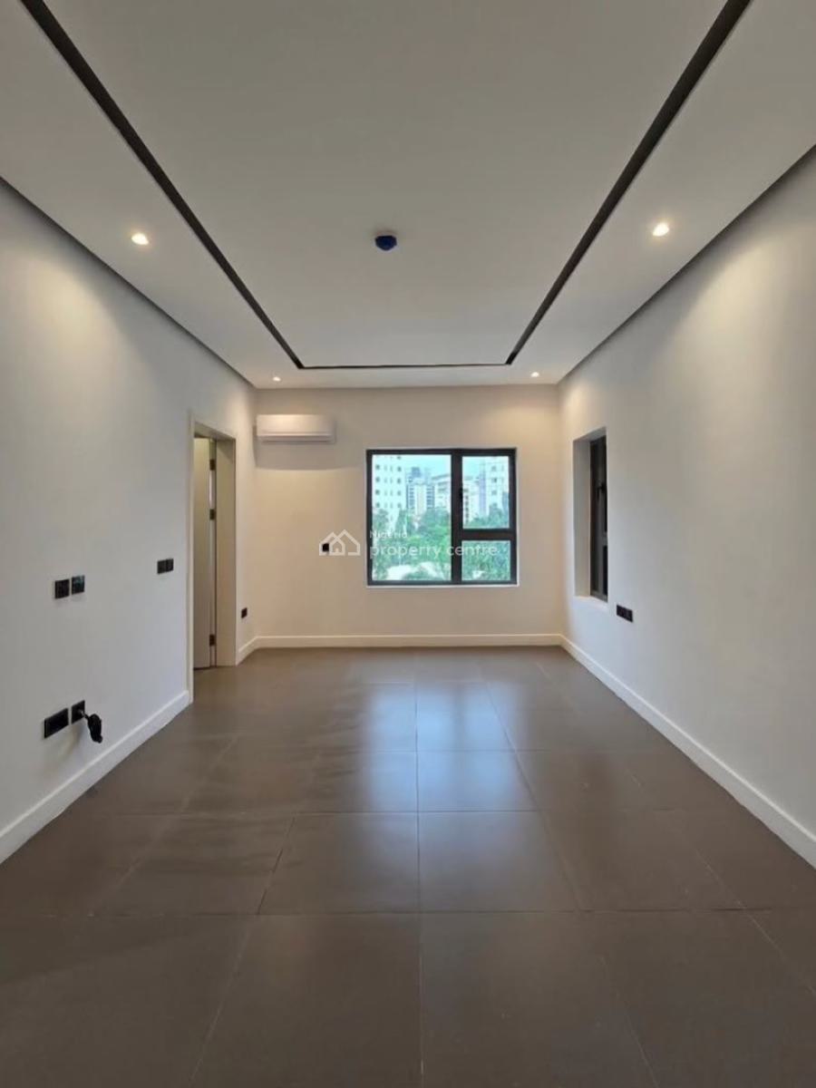 Serviced 3 Bedroom Apartment with Swimming Pool and Bq, Ikoyi, Lagos, Block of Flats for Sale