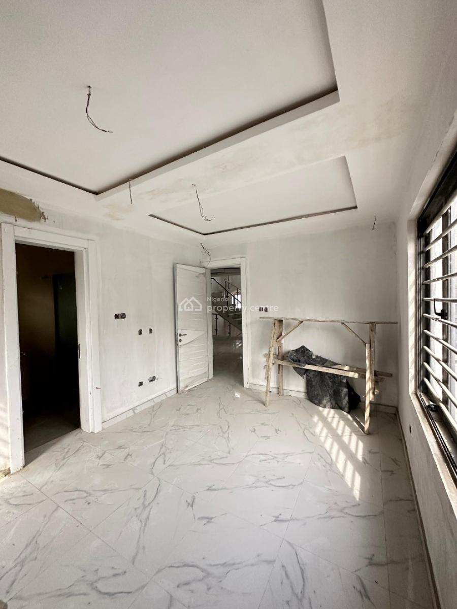 3 Bedroom Semi-detached Duplex with a Bq, Lekki Phase 1, Lekki, Lagos, Semi-detached Duplex for Sale