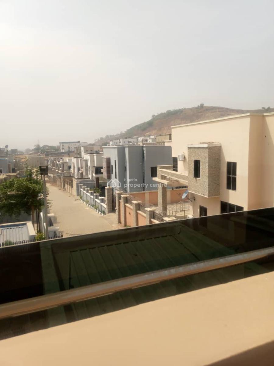 Distress  5 Bedroom Fully Detached Duplex, Diplomatic Zone Katampe Extension, Katampe Extension, Katampe, Abuja, Detached Duplex for Sale