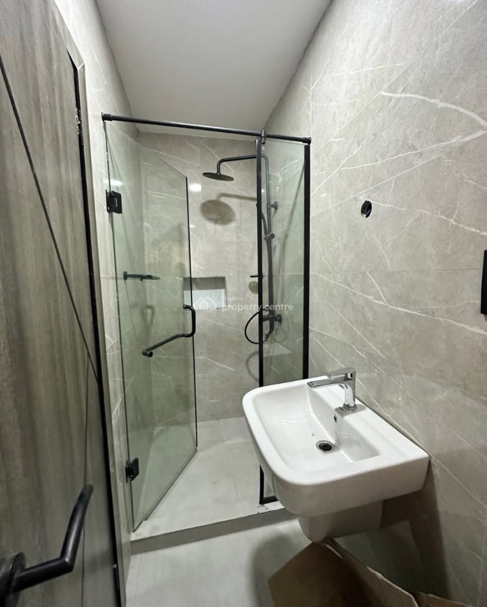 Newly Built 1 Bedroom Apartment, Oniru, Victoria Island (vi), Lagos, Block of Flats for Sale