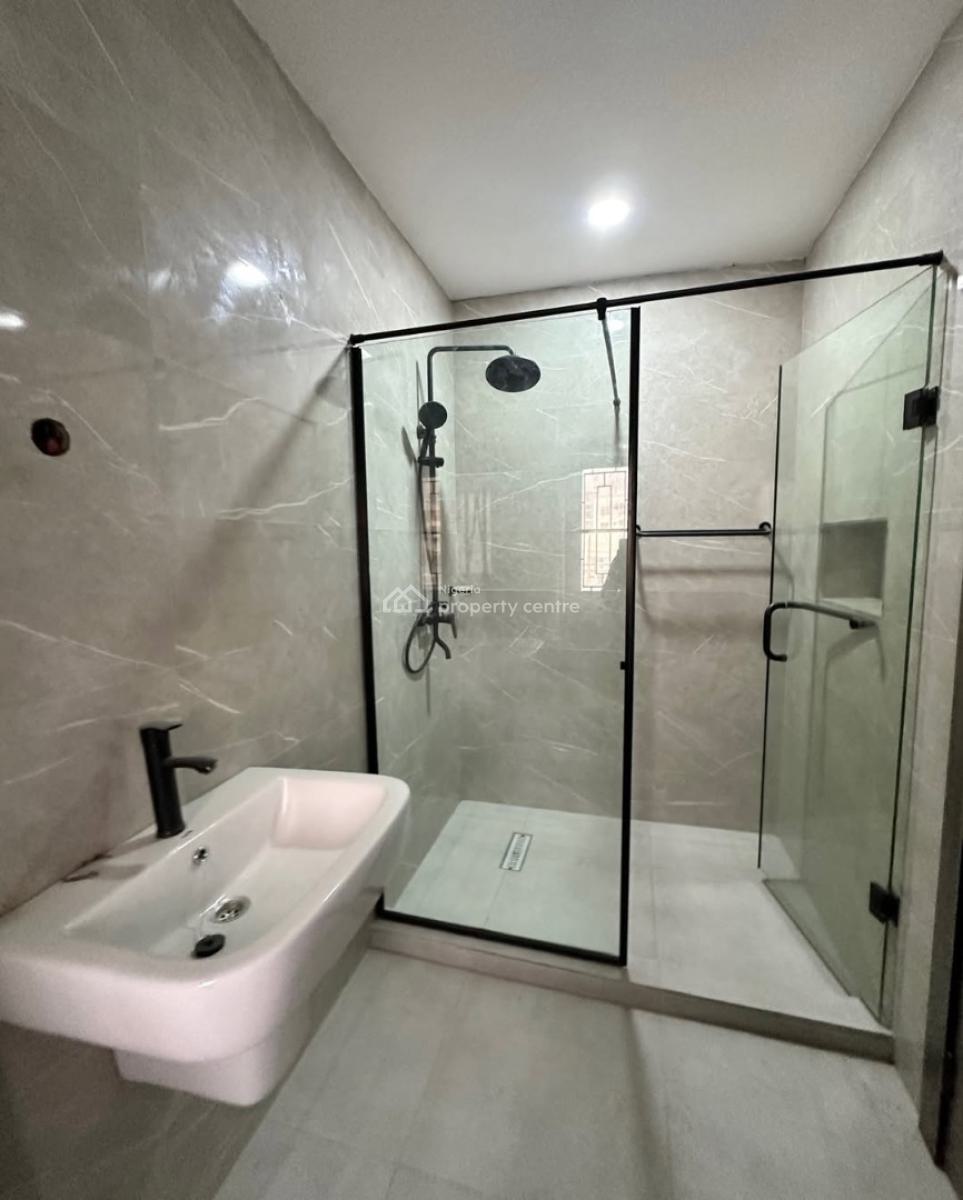 Newly Built 1 Bedroom Apartment, Oniru, Victoria Island (vi), Lagos, Block of Flats for Sale