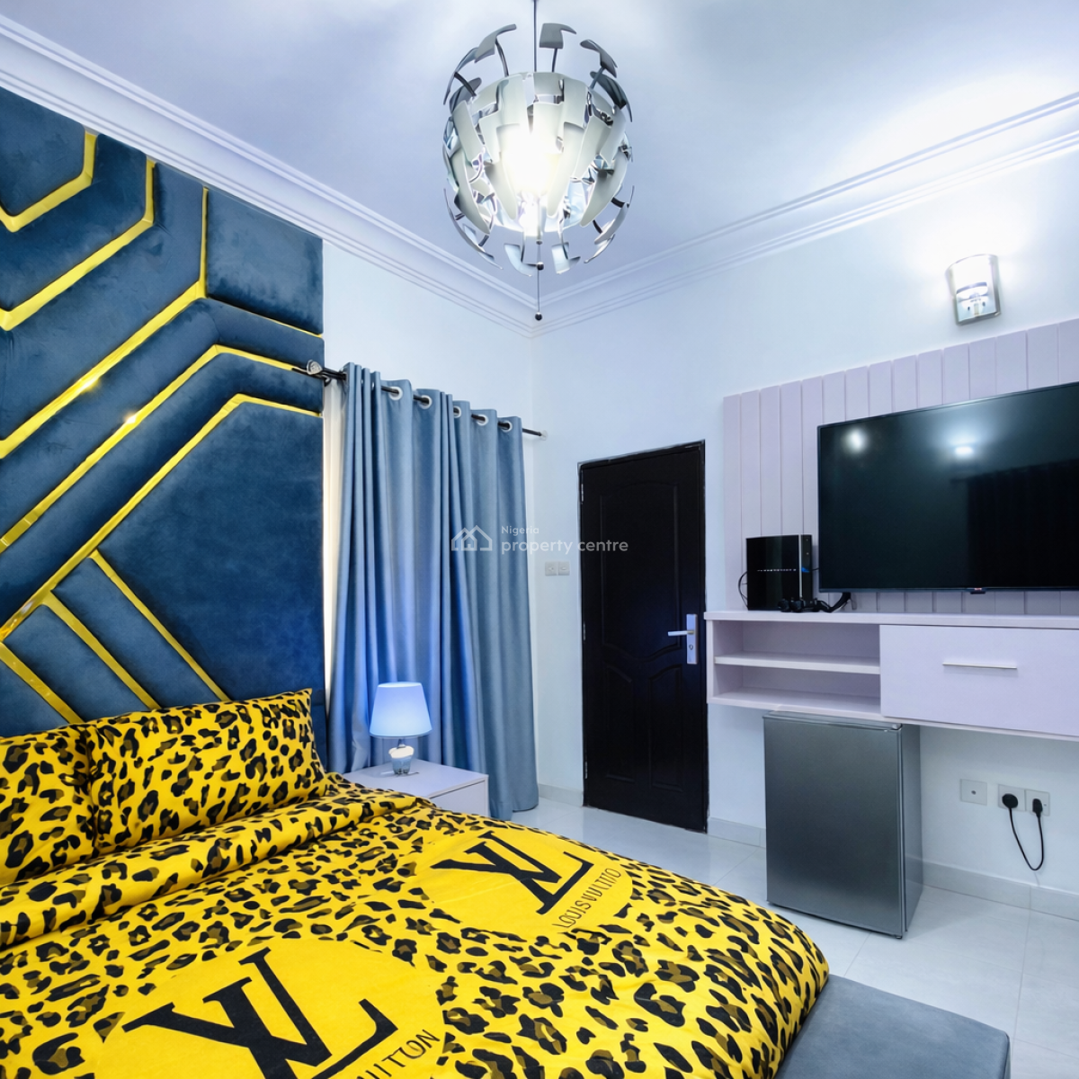 Luxury Bedroom Short Stay, Abraham Adesanya Estate, Ajah, Lagos, Mini Flat (room and Parlour) Short Let