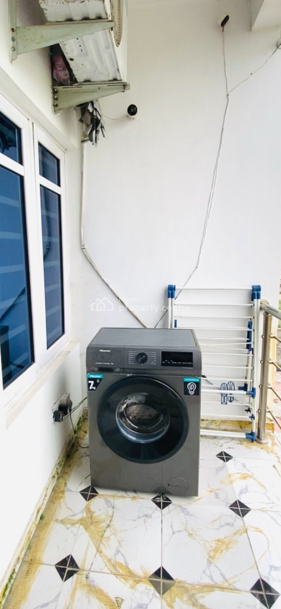 Luxury Bedroom Short Stay, Abraham Adesanya Estate, Ajah, Lagos, Mini Flat (room and Parlour) Short Let