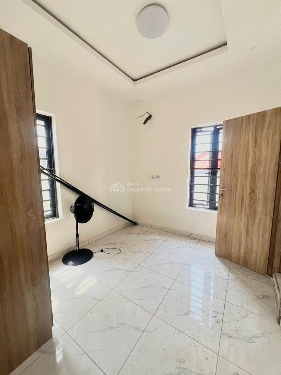 Spacious 1 Bedroom Apartment with Pool, Ologolo, Lekki, Lagos, Flat / Apartment for Sale