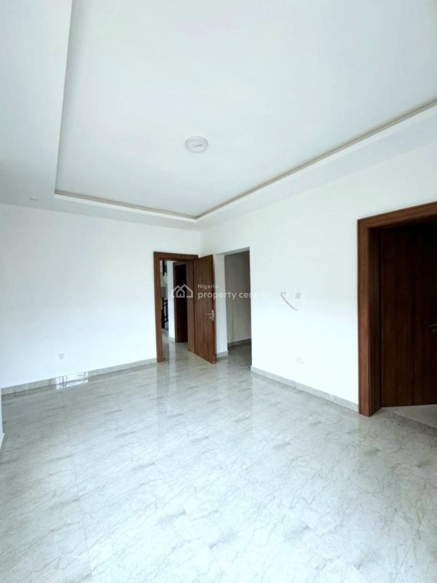 Well Renovated 5 Bedrooms Semi Detached Duplex, Old Ikoyi, Ikoyi, Lagos, Semi-detached Duplex for Rent