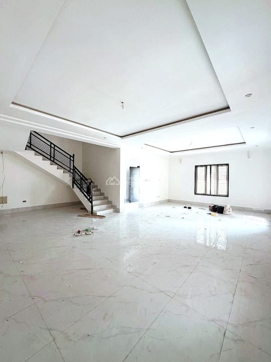 Well Renovated 5 Bedrooms Semi Detached Duplex, Old Ikoyi, Ikoyi, Lagos, Semi-detached Duplex for Rent