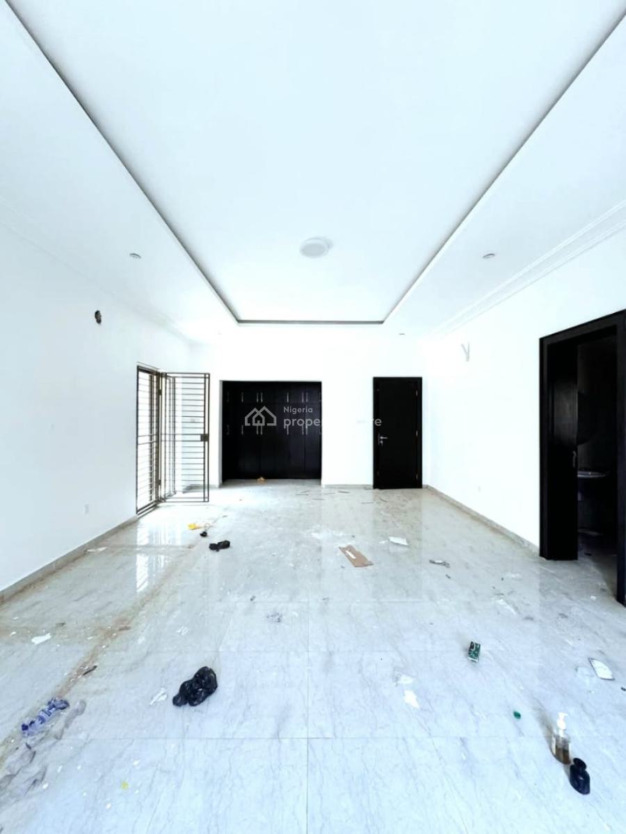 Well Renovated 5 Bedrooms Semi Detached Duplex, Old Ikoyi, Ikoyi, Lagos, Semi-detached Duplex for Rent