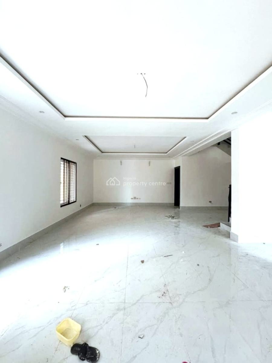 Well Renovated 5 Bedrooms Semi Detached Duplex, Old Ikoyi, Ikoyi, Lagos, Semi-detached Duplex for Rent