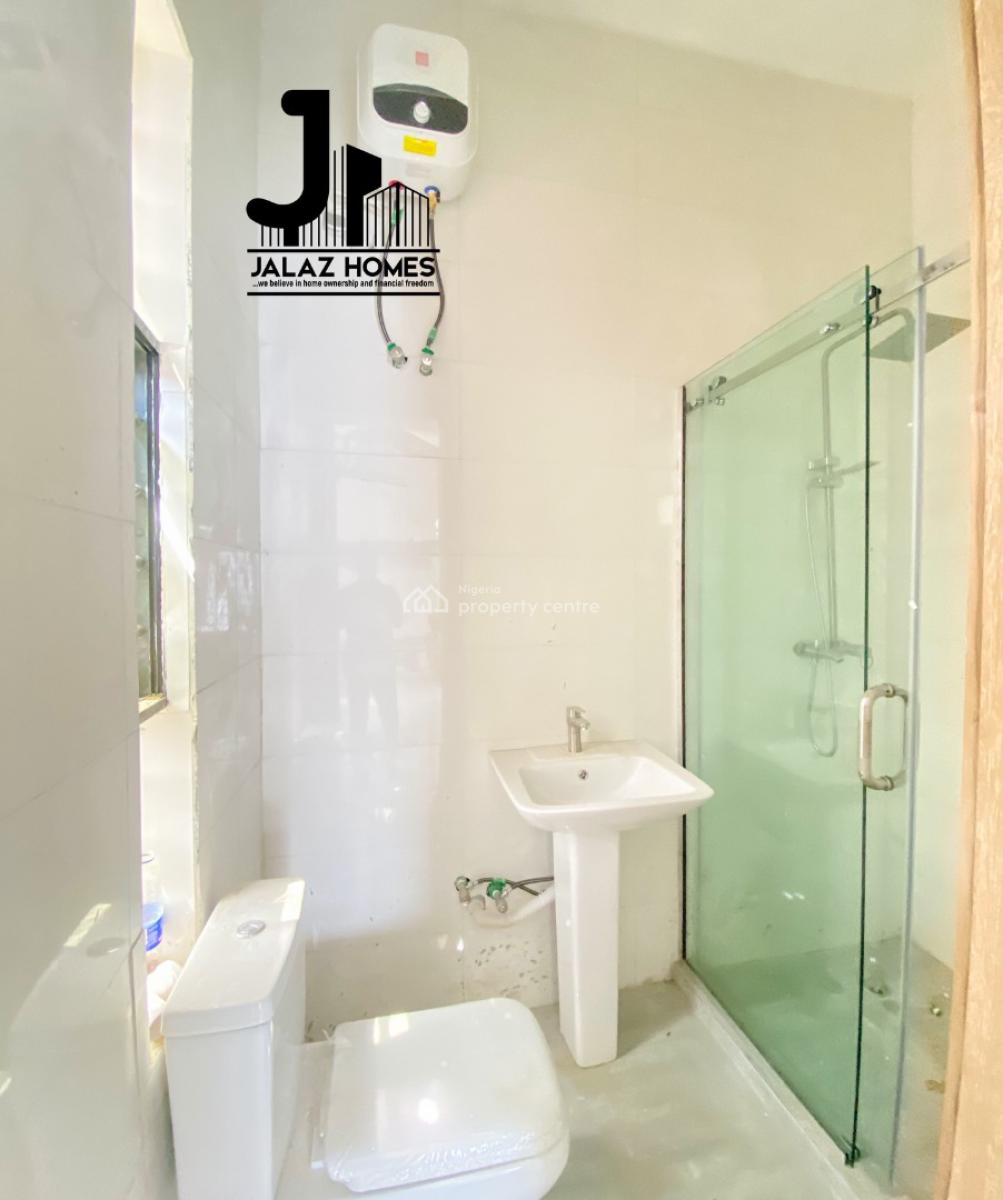 Spacious 2 Bedroom Serviced Apartment, Ajah, Lagos, Flat / Apartment for Sale