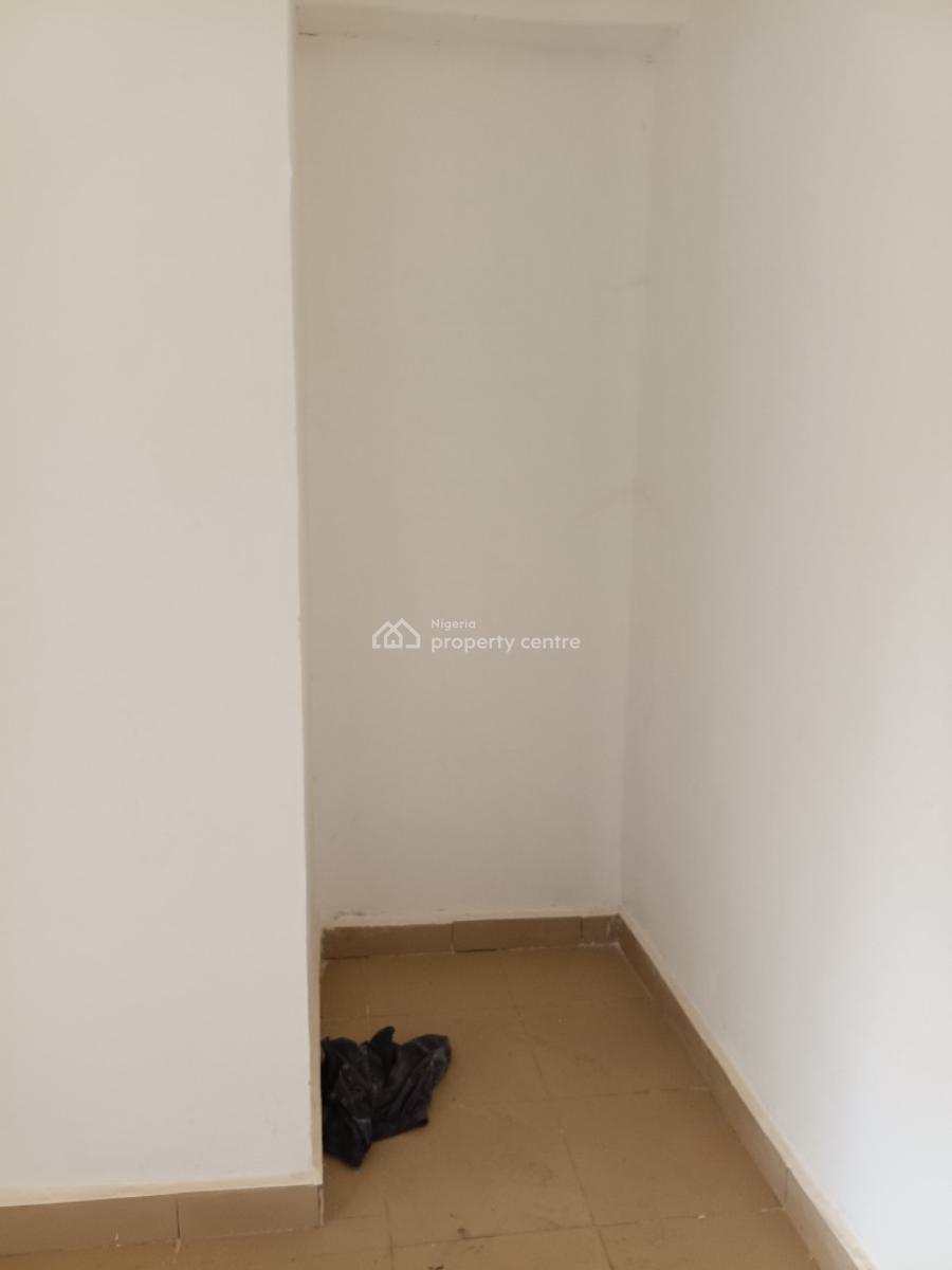 Most Spacious and Well Built 3 Bedrooms with Bq., Katampe Main, Opposite Judges Quarters., Katampe, Abuja, Flat / Apartment for Rent