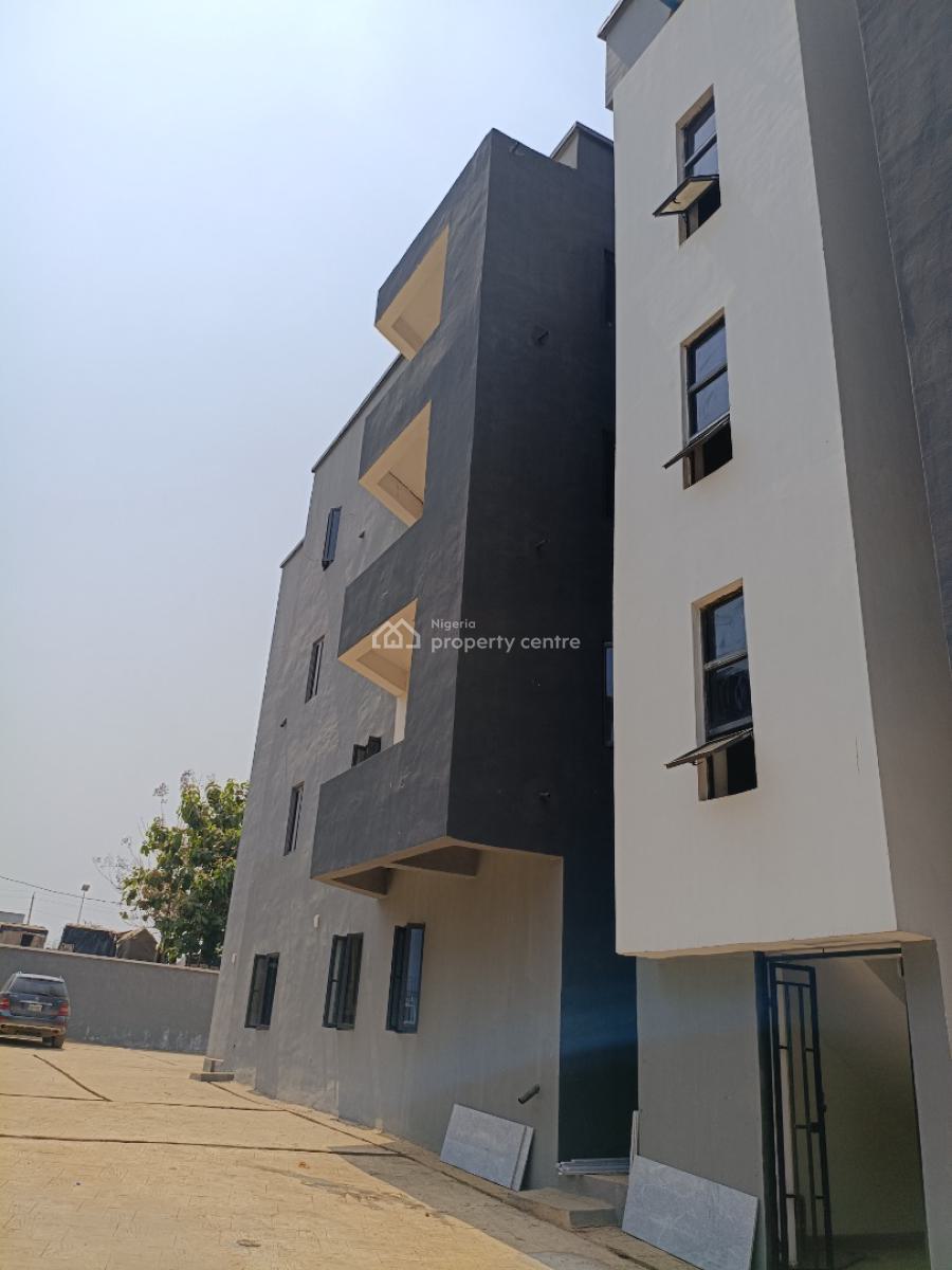 Most Spacious and Well Built 3 Bedrooms with Bq., Katampe Main, Opposite Judges Quarters., Katampe, Abuja, Flat / Apartment for Rent