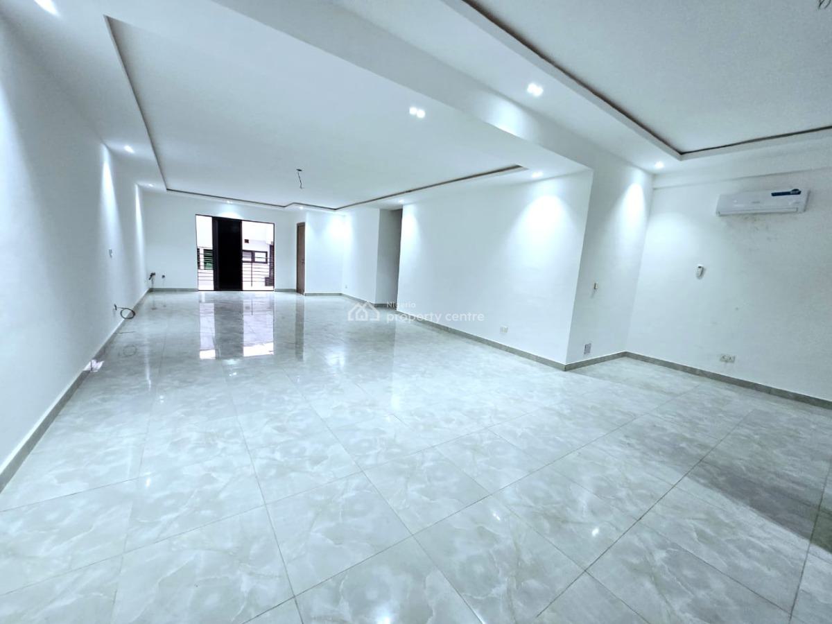 Super Luxury and Massive Brand New 3 Bedrooms Apartment, Lekki Phase 1, Lekki, Lagos, Flat / Apartment for Sale
