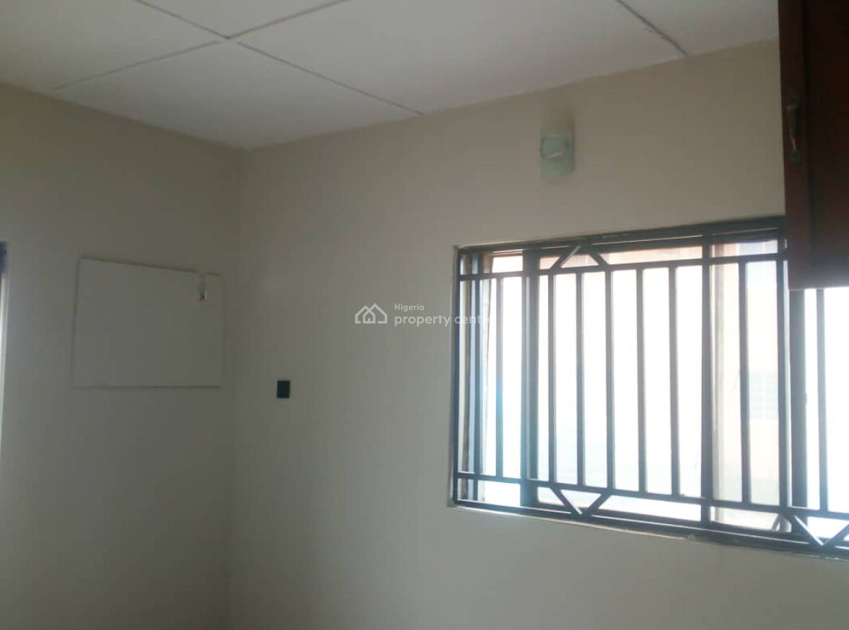 Nice & Spacious Self Contain, Adeniyi Jones, Ikeja, Lagos, Self Contain (single Rooms) for Rent