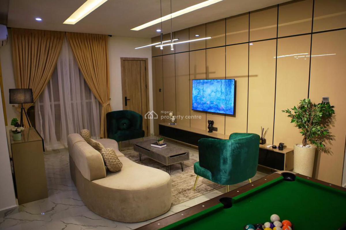 Stylishly Furnished 2 Bedroom Apartment with Snooker, Relaxing and Cozy, Ajah, Lagos, Flat / Apartment Short Let