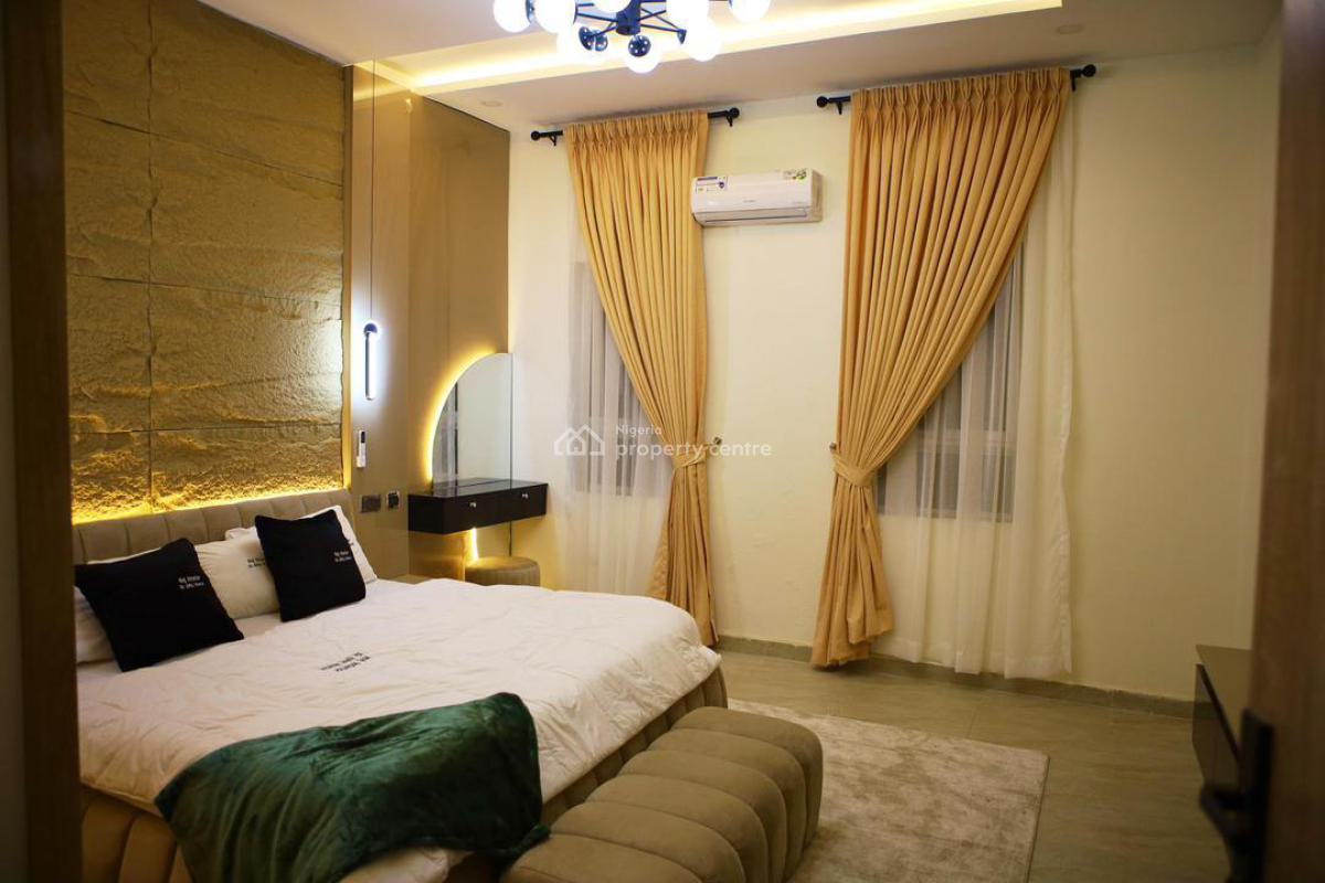 Stylishly Furnished 2 Bedroom Apartment with Snooker, Relaxing and Cozy, Ajah, Lagos, Flat / Apartment Short Let