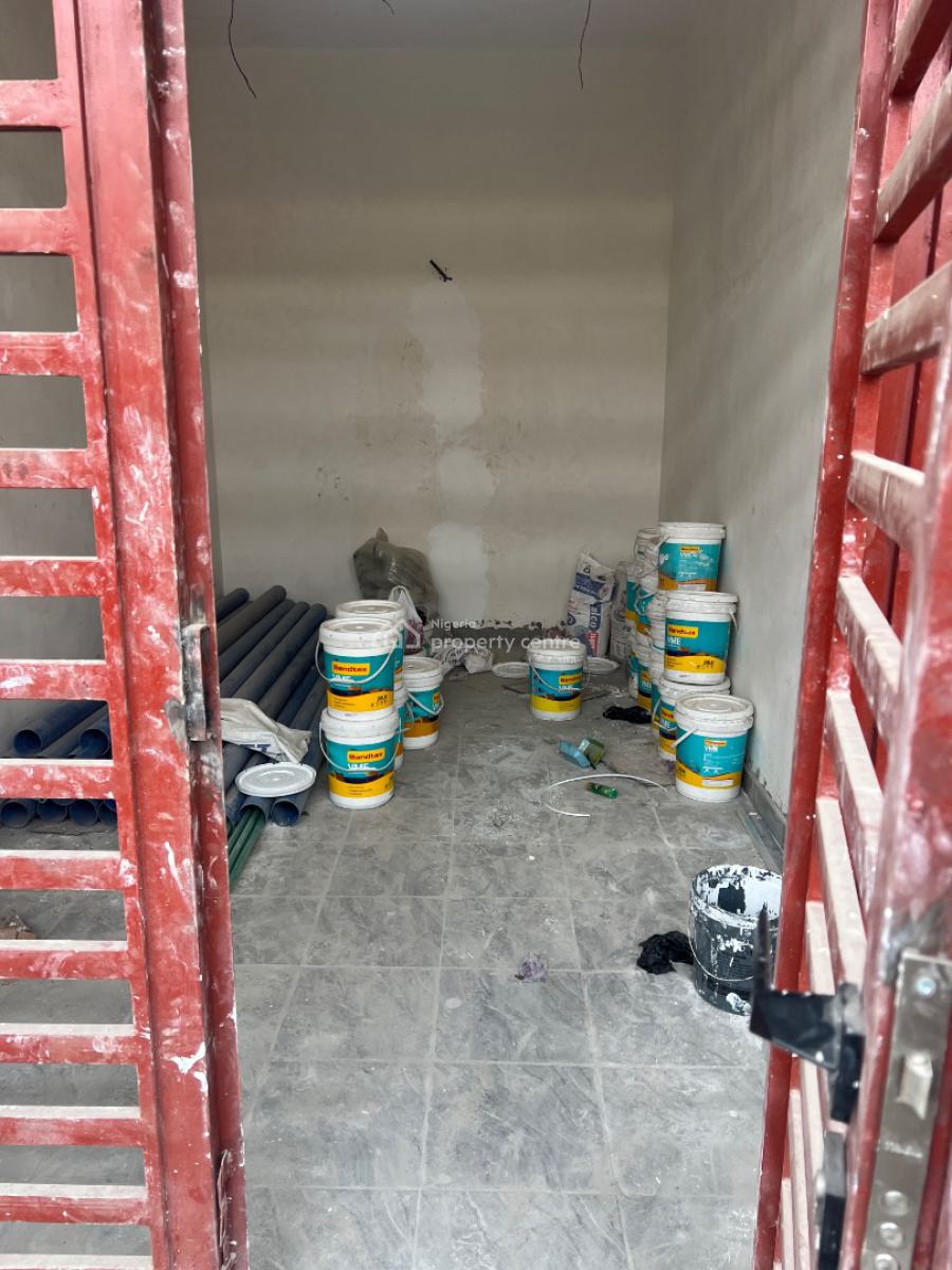 20sqm Shop Space, Wuse, Abuja, Shop for Sale