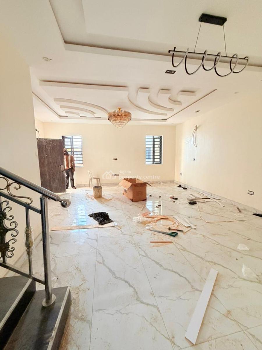 Well-finished 4 Bedrooms Semi-detached Duplex + Bq, Gbagada, Lagos, Semi-detached Duplex for Sale