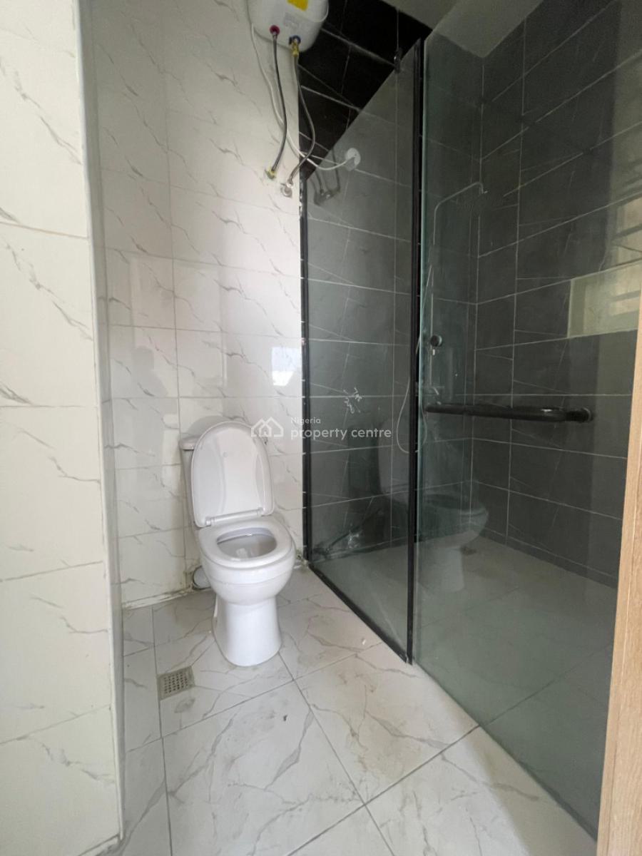 Fully Serviced 2-bedroom Apartment with Pool & Gym, Ologolo, Lekki, Lagos, Flat / Apartment for Sale