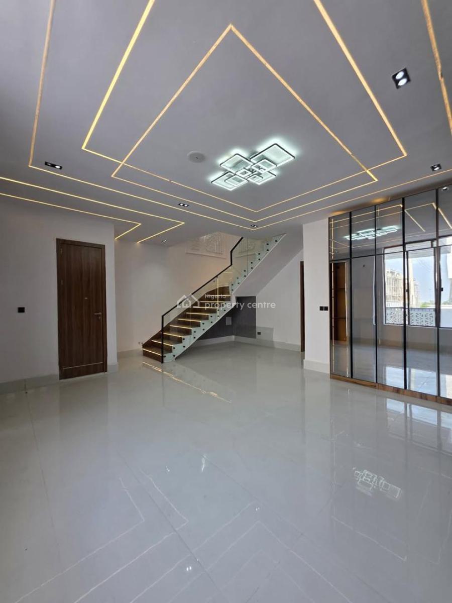 4 Bedrooms Semi Detached Duplex with Bq, Ajah, Lagos, Semi-detached Duplex for Sale