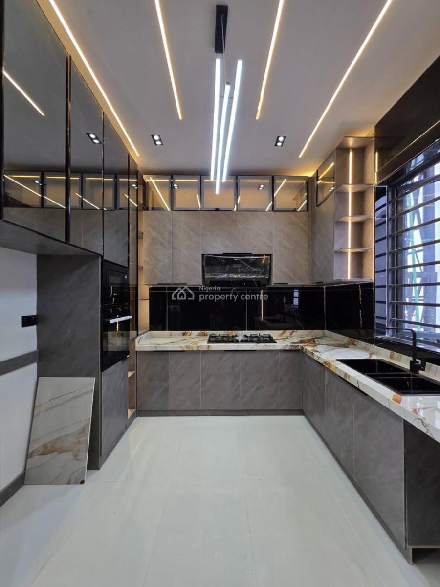 4 Bedrooms Semi Detached Duplex with Bq, Ajah, Lagos, Semi-detached Duplex for Sale