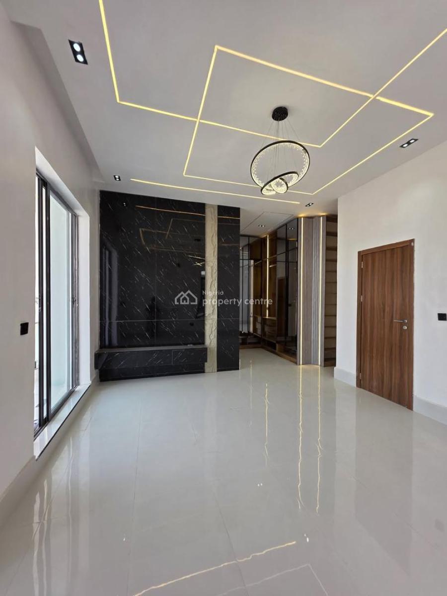 4 Bedrooms Semi Detached Duplex with Bq, Ajah, Lagos, Semi-detached Duplex for Sale