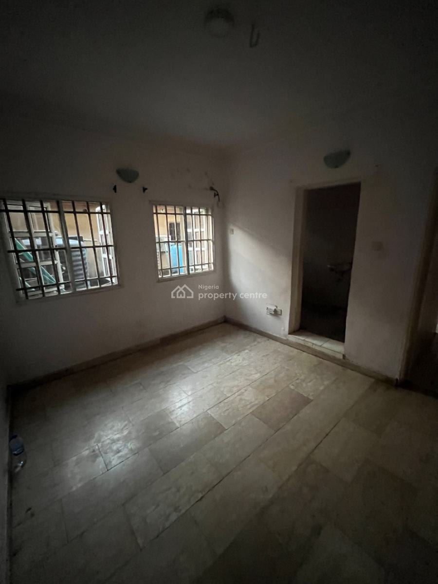 Mini Flat, Off Duro Simi Etti Drive, Lekki Phase 1, Lekki, Lagos, Mini Flat (room and Parlour) for Rent