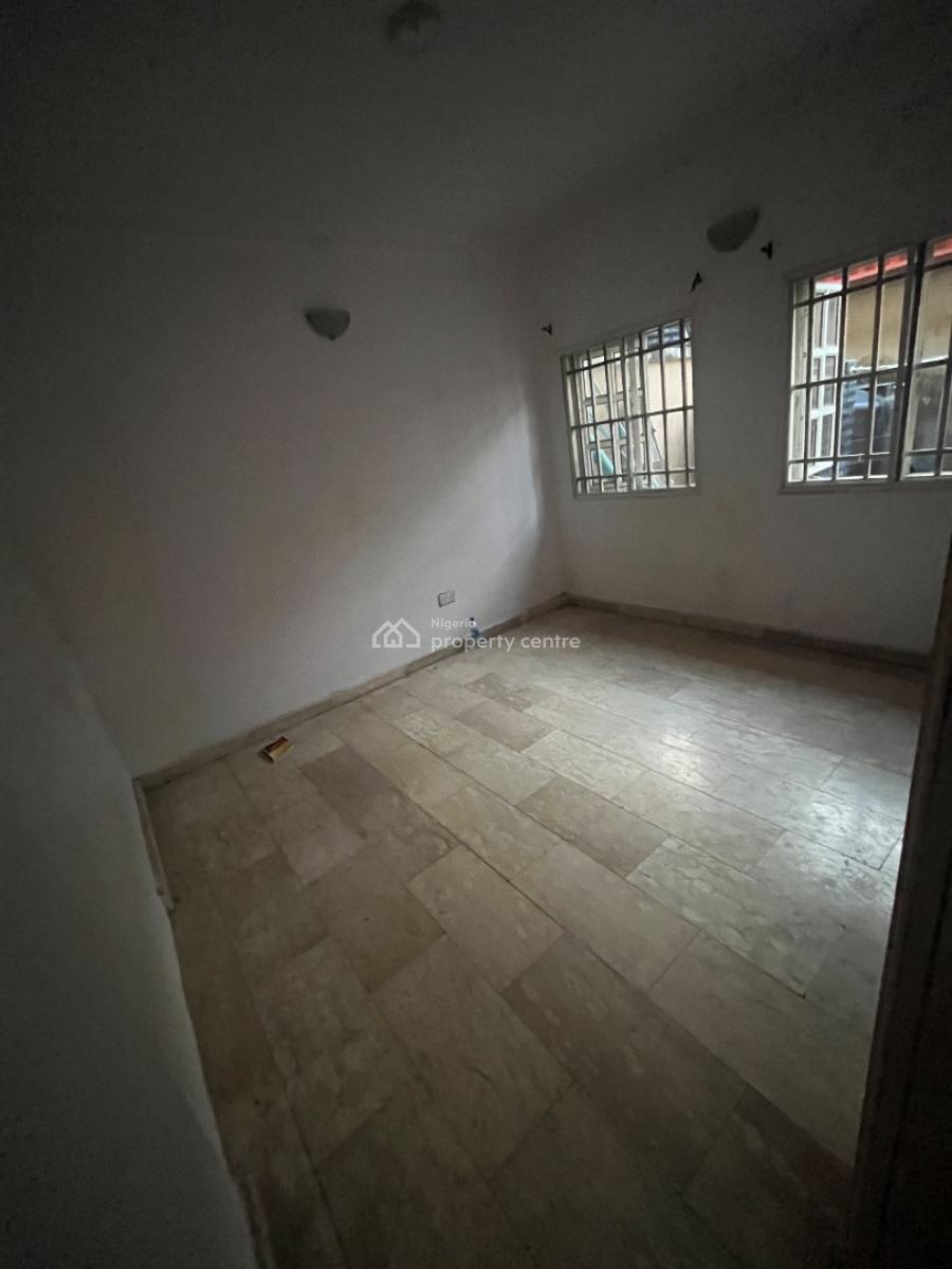 Mini Flat, Off Duro Simi Etti Drive, Lekki Phase 1, Lekki, Lagos, Mini Flat (room and Parlour) for Rent