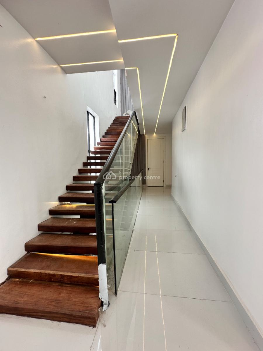 5 Bedrooms Fully Detached Duplex with Pool, Bq, Cinema and Gym Room, Lekki Phase 1, Lekki, Lagos, Detached Duplex for Sale