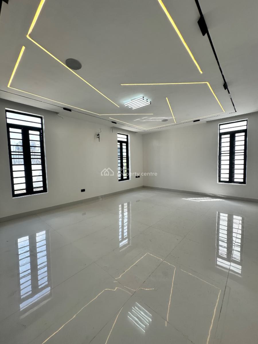 5 Bedrooms Fully Detached Duplex with Pool, Bq, Cinema and Gym Room, Lekki Phase 1, Lekki, Lagos, Detached Duplex for Sale