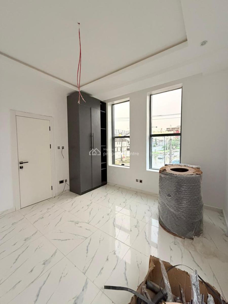 Tastefully Built 4 Bedrooms Semi Detached Duplex, Lekki Phase 1, Lekki, Lagos, Semi-detached Duplex for Sale