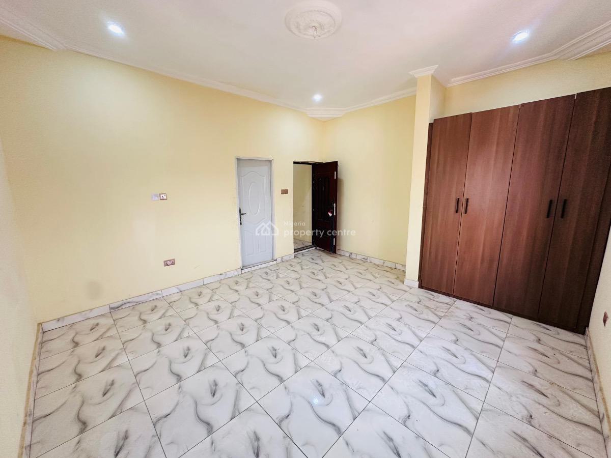 2 Bedrooms Flat, Dawaki, Gwarinpa, Abuja, Flat / Apartment for Sale