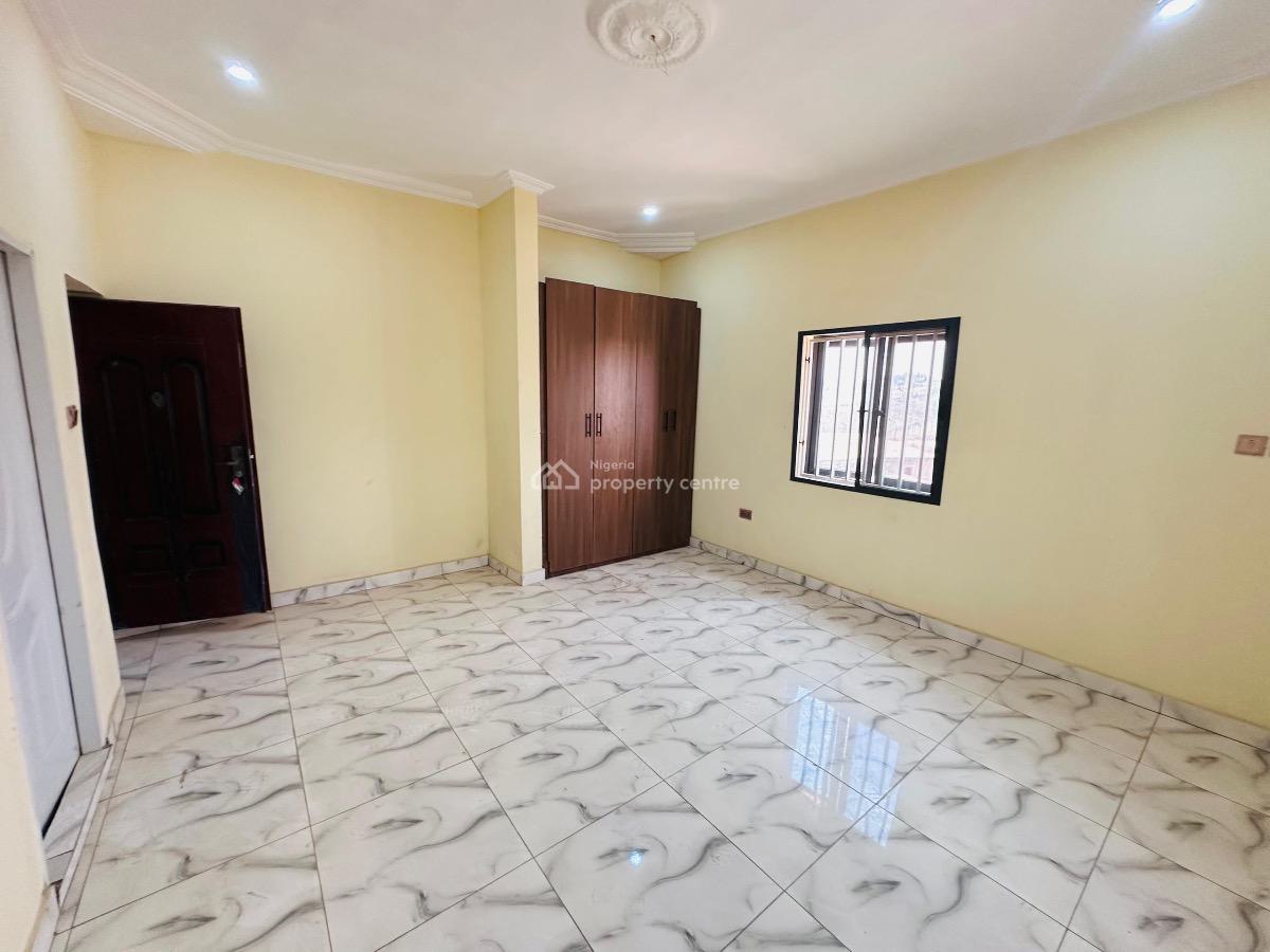 2 Bedrooms Flat, Dawaki, Gwarinpa, Abuja, Flat / Apartment for Sale