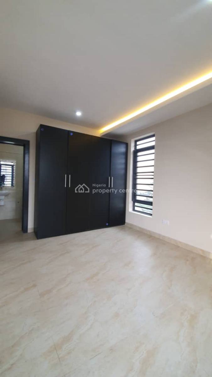 Newly Completed Modern 3bedroom Flat with a Room Bq (fully Serviced), Lekki Phase 1, Lekki, Lagos, Flat / Apartment for Rent