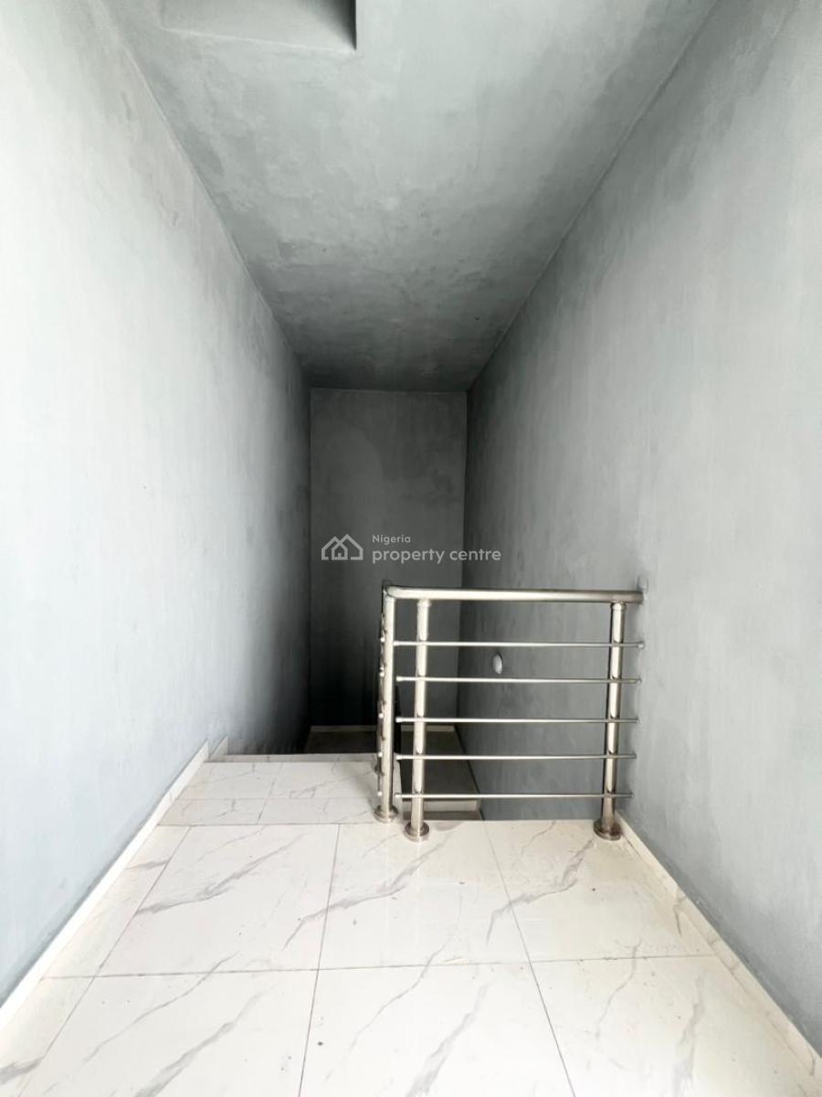 1 Bedroom Apartment, Sangotedo, Ajah, Lagos, Block of Flats for Sale