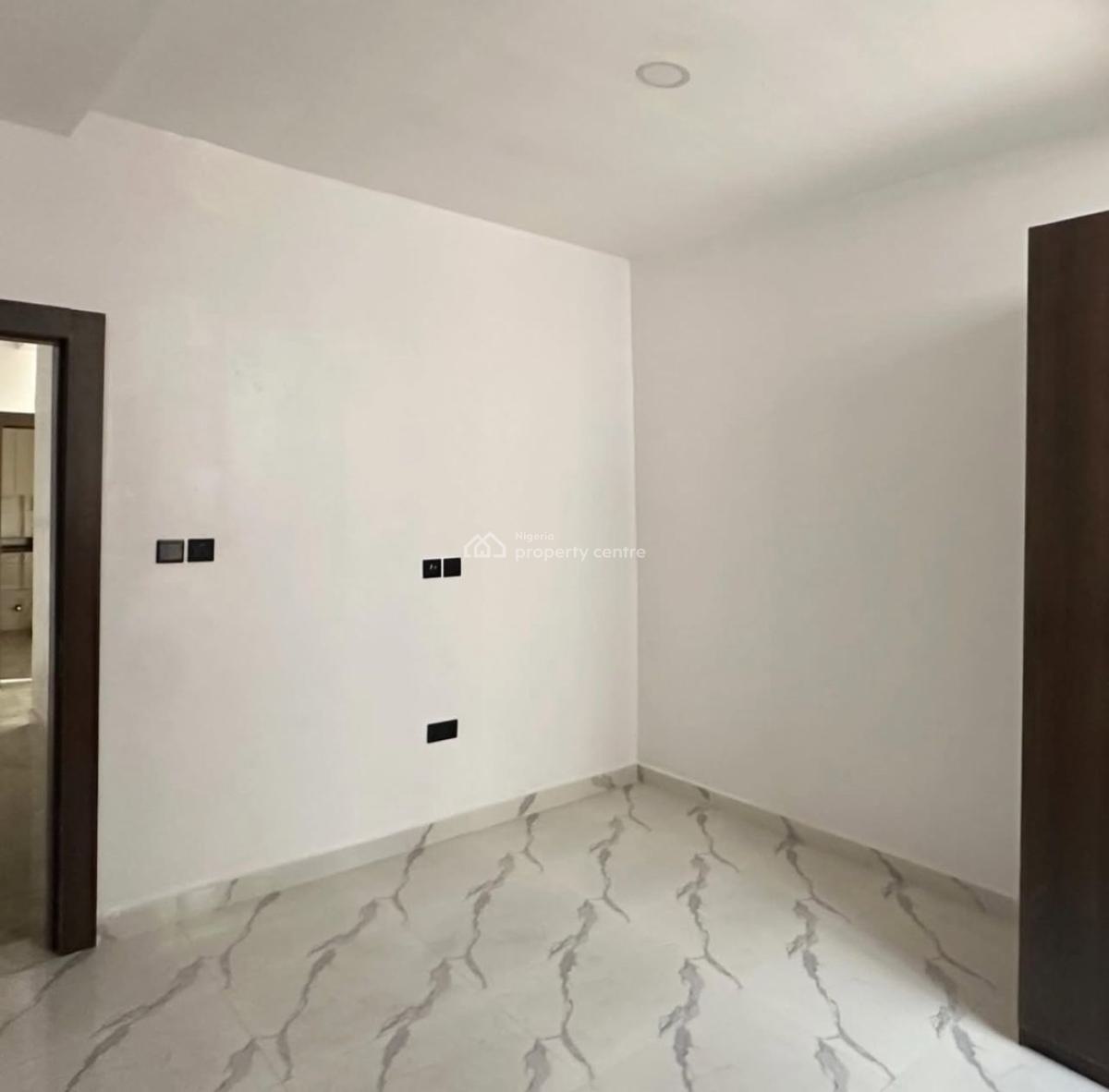 3 Bedroom Apartment, Lekki Phase 1, Lekki, Lagos, Flat / Apartment for Rent