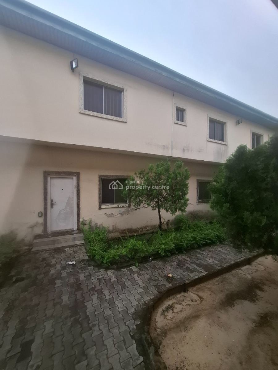 Land with Demolishble 4 Unites of 4 4bedroom Terrace Duplex, Off Admiralty Road, Lekki Phase 1, Lekki, Lagos, Mixed-use Land for Sale