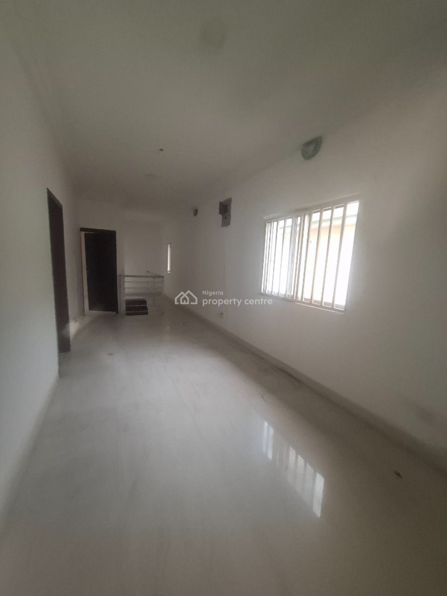 Land with Demolishble 4 Unites of 4 4bedroom Terrace Duplex, Off Admiralty Road, Lekki Phase 1, Lekki, Lagos, Mixed-use Land for Sale