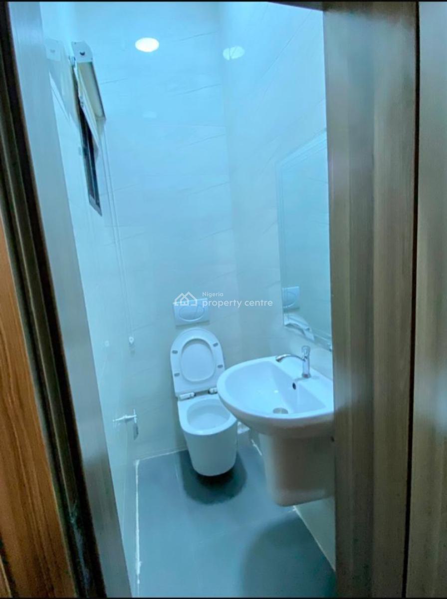 Vittorio 2 Bedrooms Apartment, War College, Gwarinpa, Abuja, Flat / Apartment Short Let