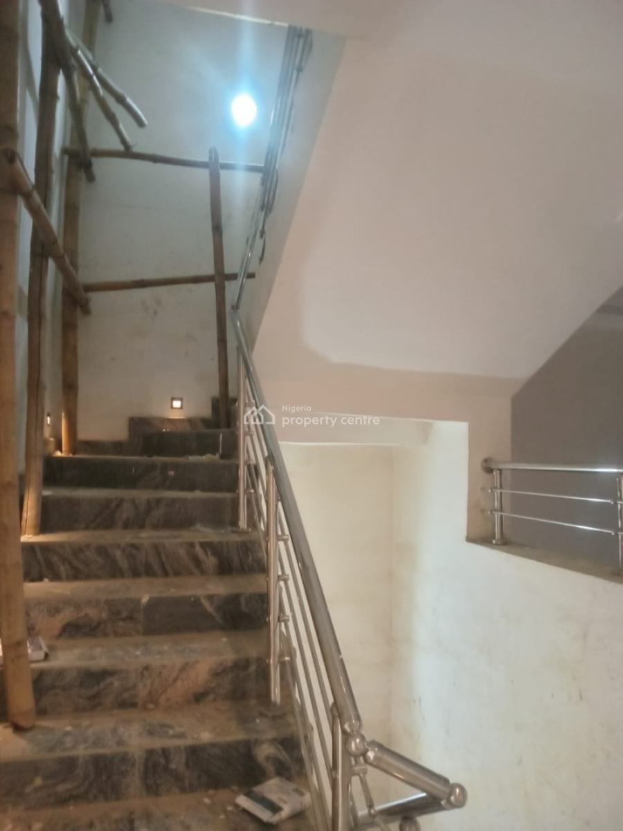 4 Bedroom Terrace Duplex, Close to Shafa Filling Station, Jahi, Abuja, Flat / Apartment for Rent