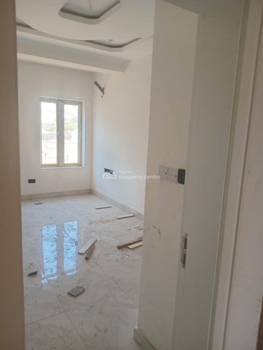 4 Bedroom Terrace Duplex, Close to Shafa Filling Station, Jahi, Abuja, Flat / Apartment for Rent
