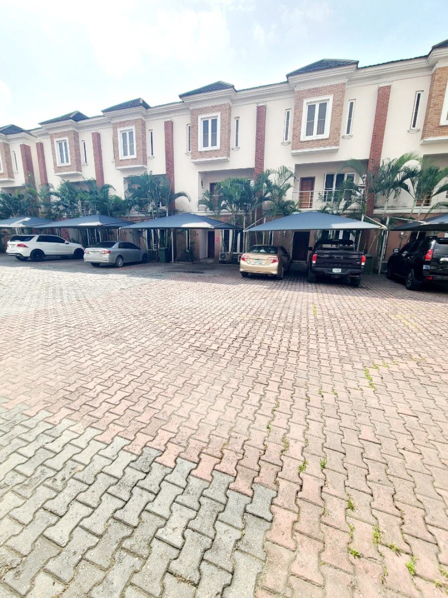 4 Bedroom Terrace Duplex with 1 Bq, Chevron Drive, Lekki, Lagos, Terraced Duplex for Rent