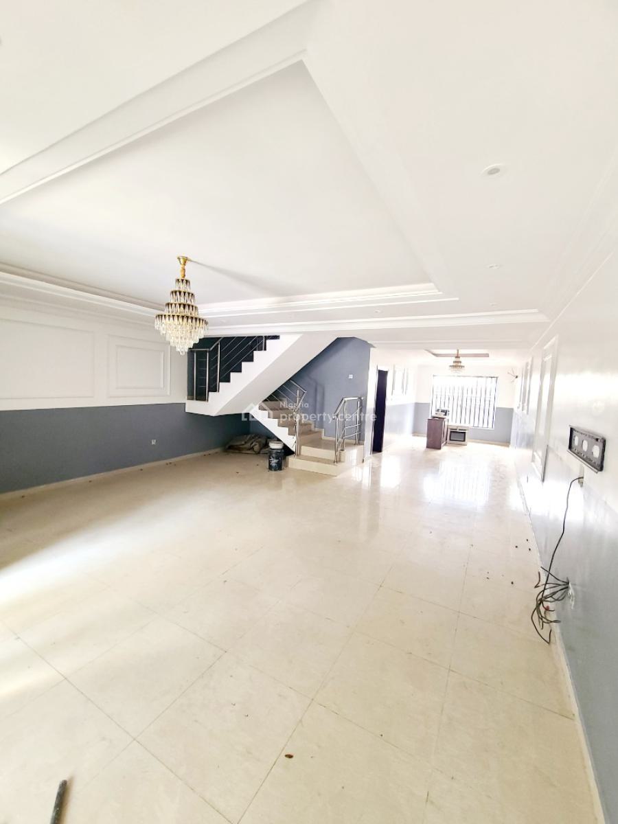 4 Bedroom Terrace Duplex with 1 Bq, Chevron Drive, Lekki, Lagos, Terraced Duplex for Rent