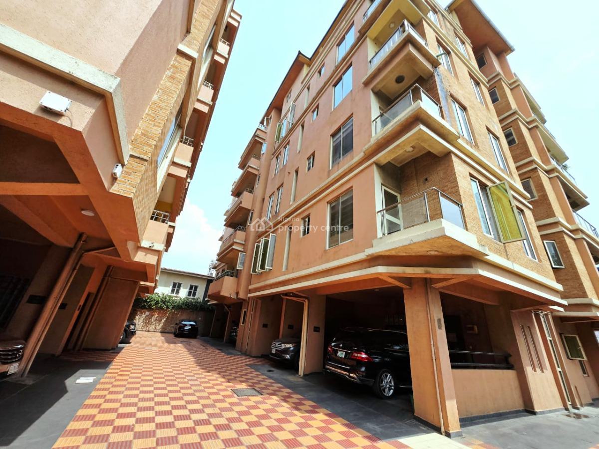 Massive & Newly Refurbished 2 Bedroom Apartment, Oniru, Victoria Island (vi), Lagos, Flat / Apartment for Sale