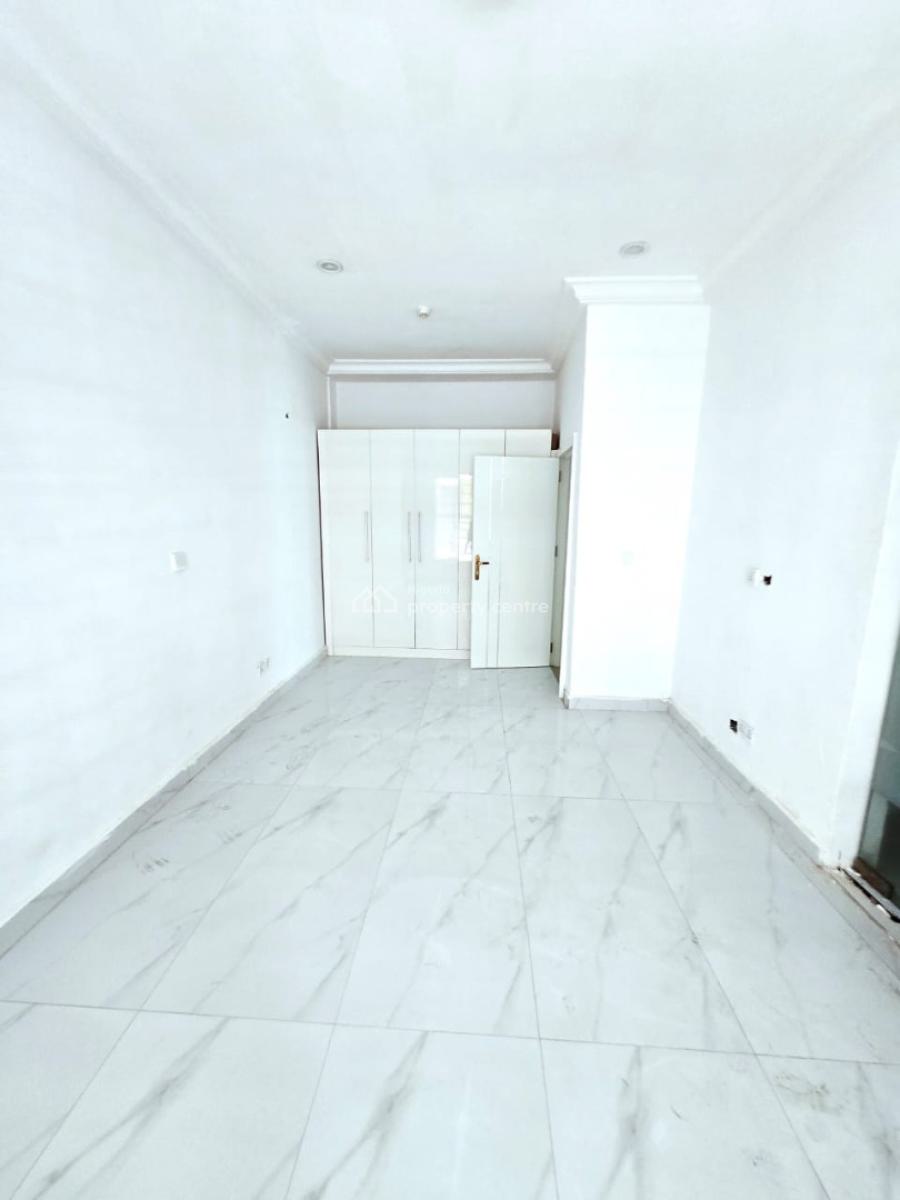 Massive & Newly Refurbished 2 Bedroom Apartment, Oniru, Victoria Island (vi), Lagos, Flat / Apartment for Sale