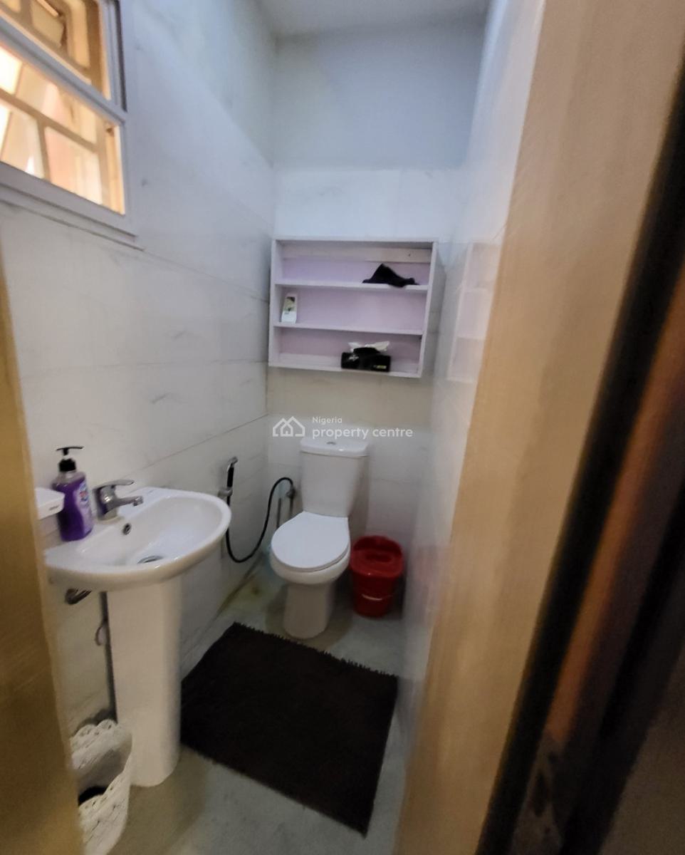 Luxurious Massive Fully Furnished 1 Bedroom Flat, By American International School, Durumi, Abuja, Flat / Apartment for Rent