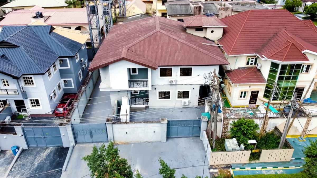 a 2 Bedroom Flat, Magodo Phase 2 Gra, Shangisha, Magodo, Lagos, Flat / Apartment Short Let