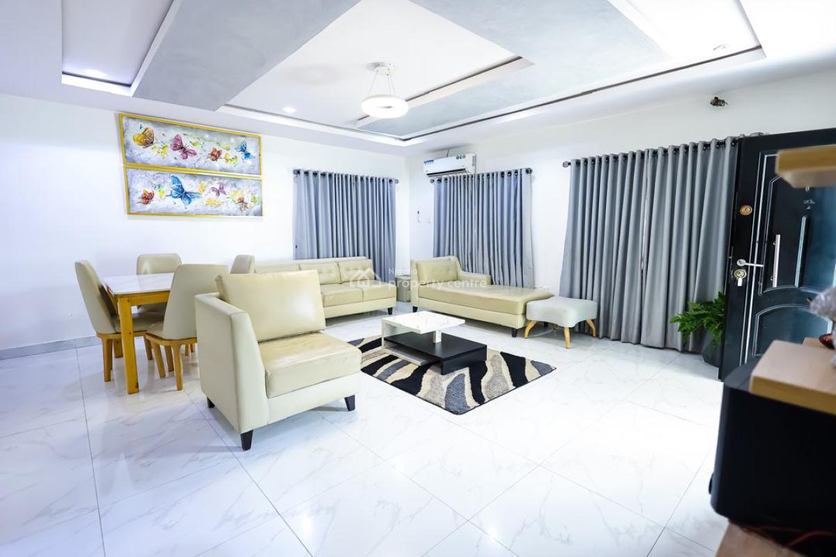 a 2 Bedroom Flat, Magodo Phase 2 Gra, Shangisha, Magodo, Lagos, Flat / Apartment Short Let