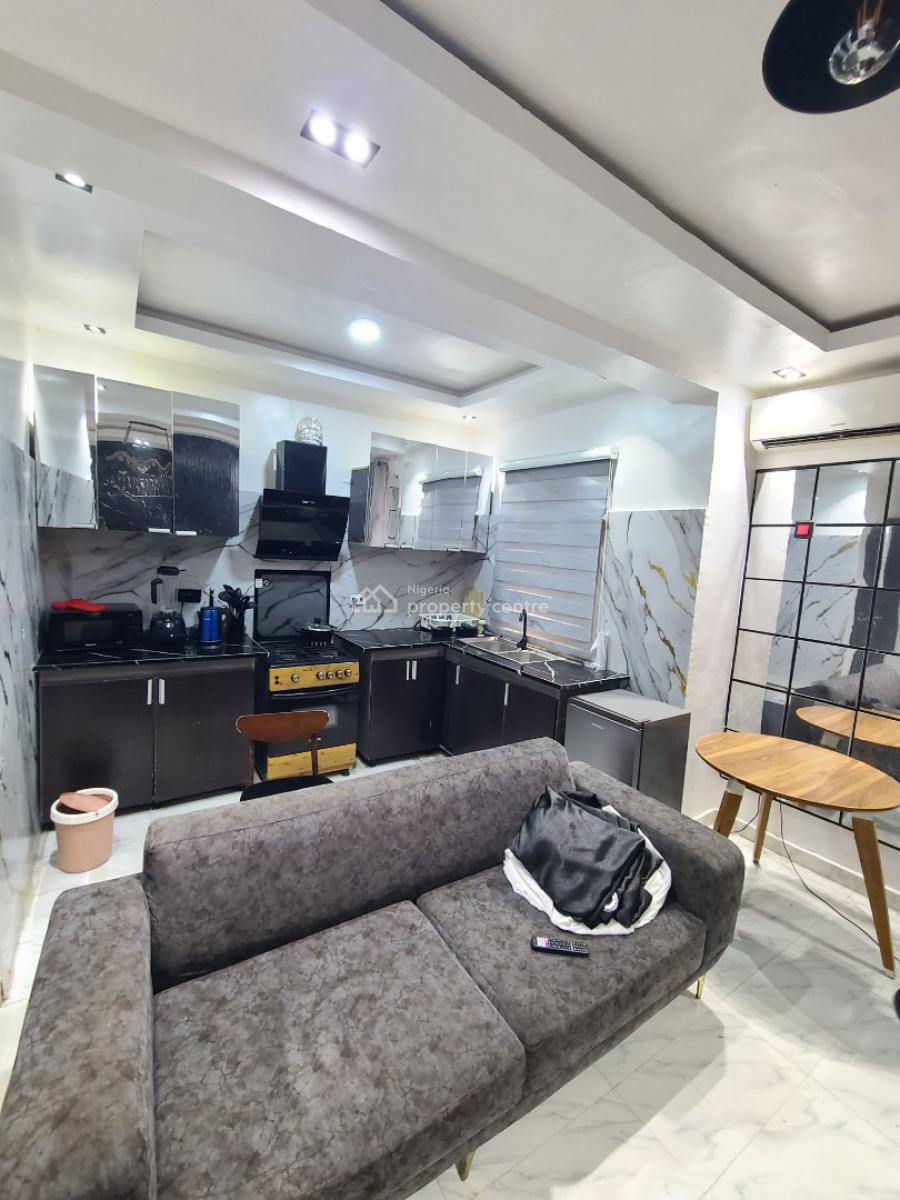 Fully Furnished 2 Bedroom Flat Ground Floor, Chevron Drive, Lekki, Lagos, Flat / Apartment for Rent